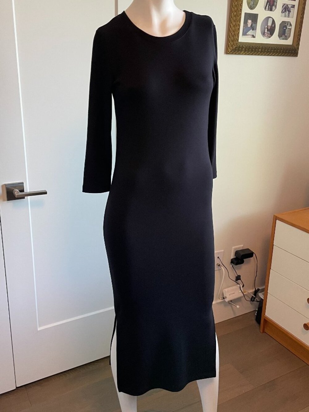 Rachel Zoe 3/4 Slv Crew Nk Figure Defining Minimalist Midi Dress Black Sz XS